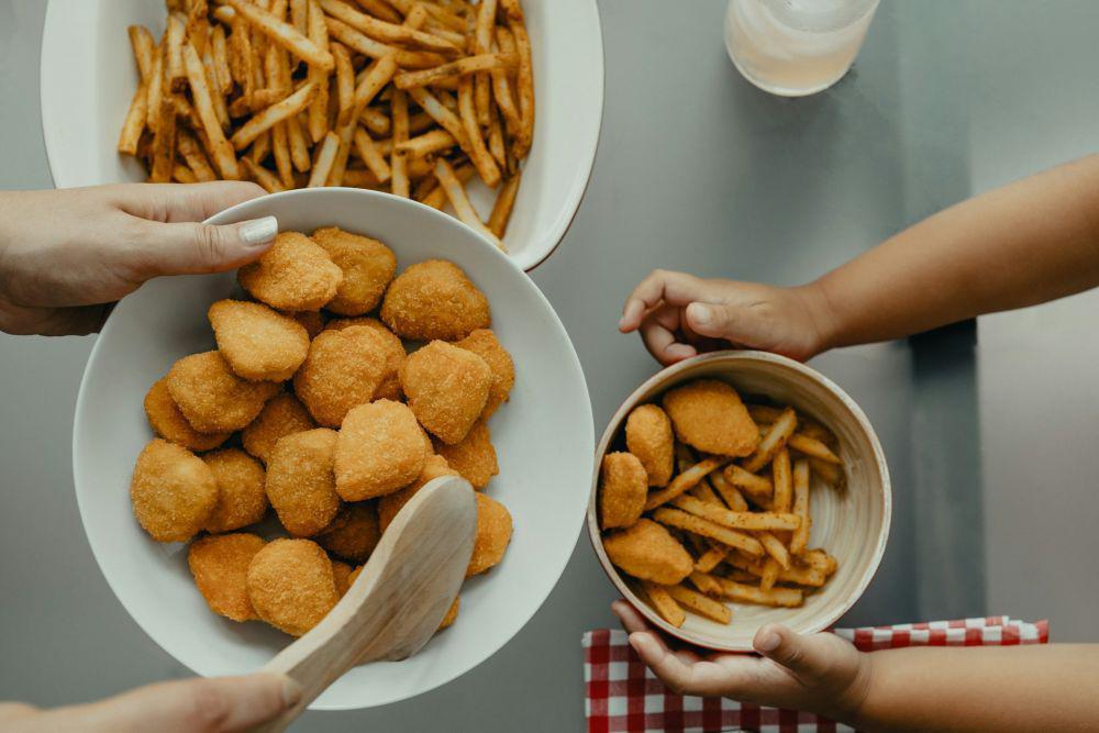 6 Risiko Makan Gorengan Setiap Buka Puasa