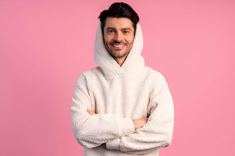 7 Teknologi Kain yang Membuat Hoodie Pria Semakin Nyaman
