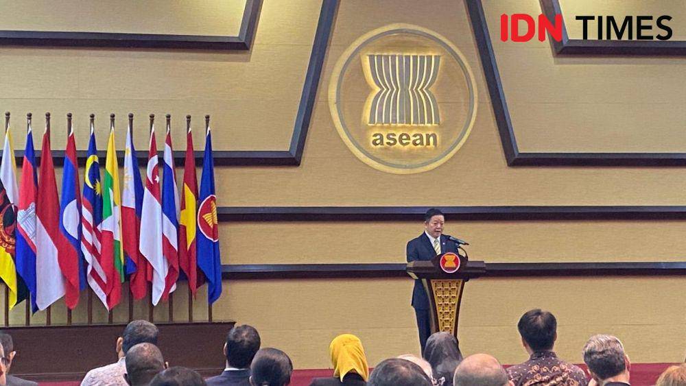 Sekjen ASEAN Kao Kim Hourn di Sekretariat ASEAN, Jakarta. (IDN Times/Marcheilla Ariesta)