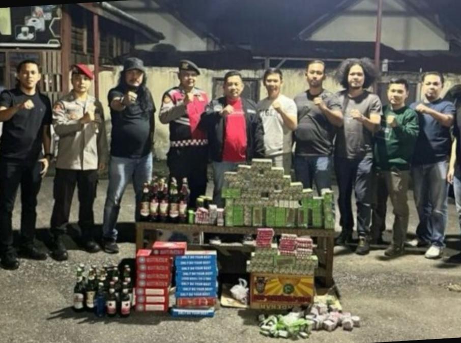 Jualan Miras dan Petasan saat Ramadan, Pedagang di Solok Diamankan