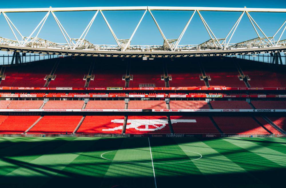 3 Kiper Arsenal yang Pernah Memenangkan Premier League Golden Glove