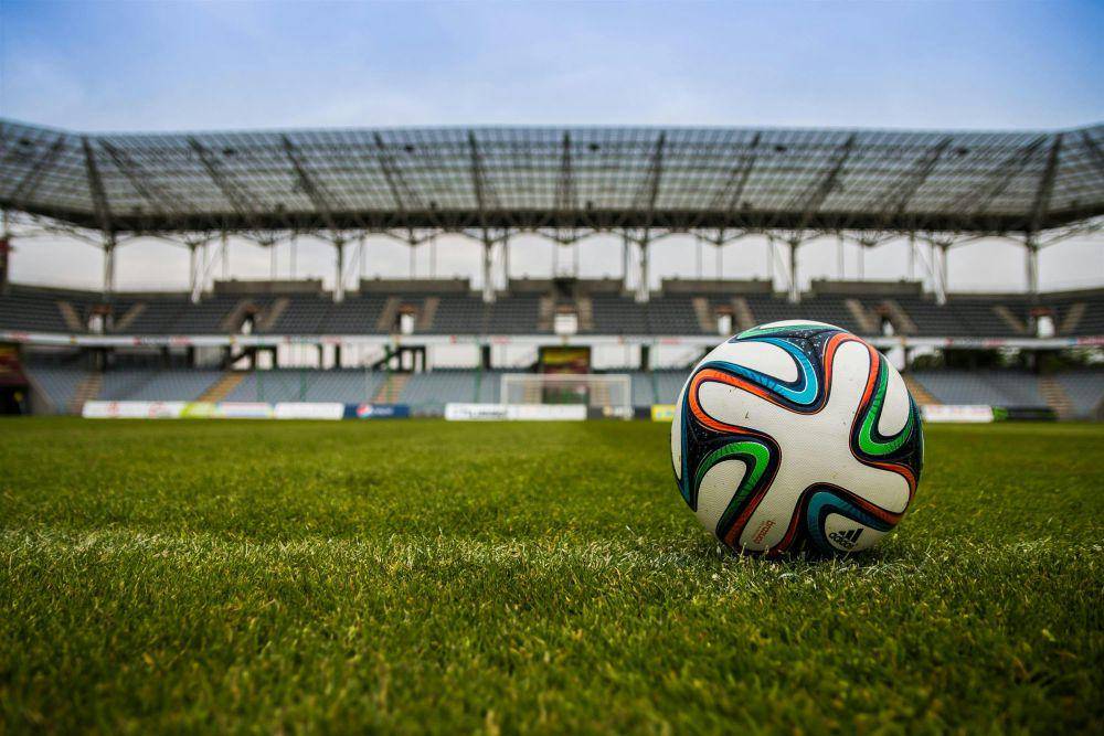 ilustrasi bola sepak (pexels.com/Pixabay)