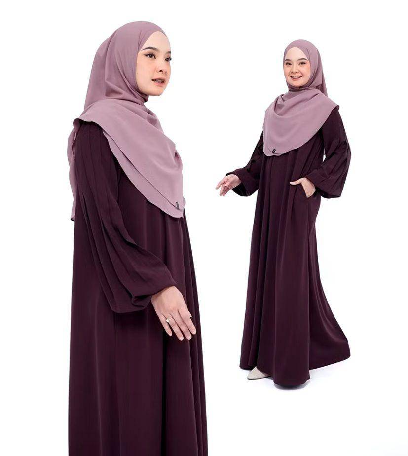 Gamis cokelat mahogany (shopee.id/Jamise Syari Official Shop)