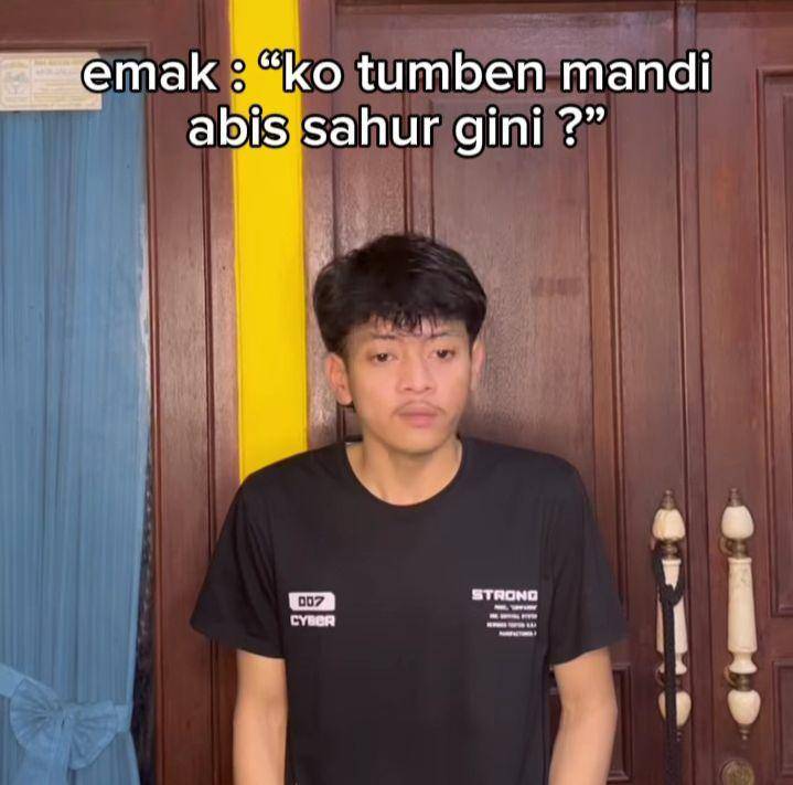 momen mandi wajib (instagram.com/nejennn___)