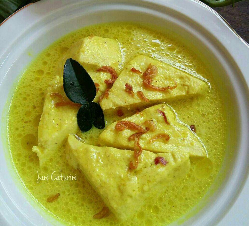 sayur terik tahu (instagram.com/janicaturini)