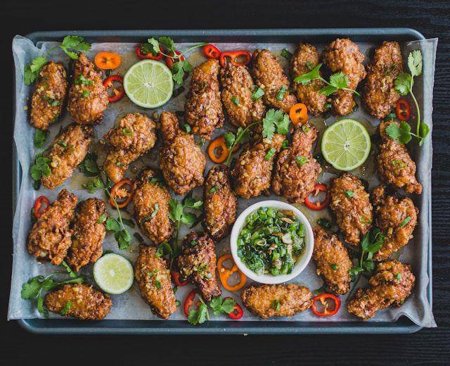 Ilustrasi ayam goreng (unsplash.com/phambot)