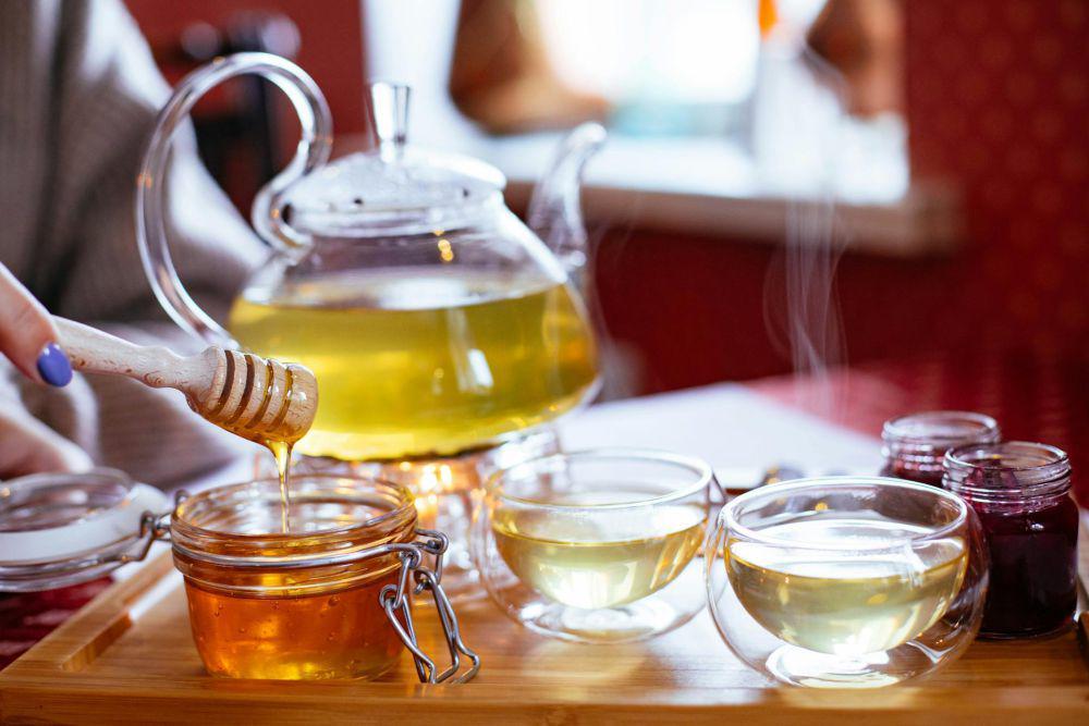 5 Teh Herbal Kaya Antioksidan untuk Menemani Buka Puasa