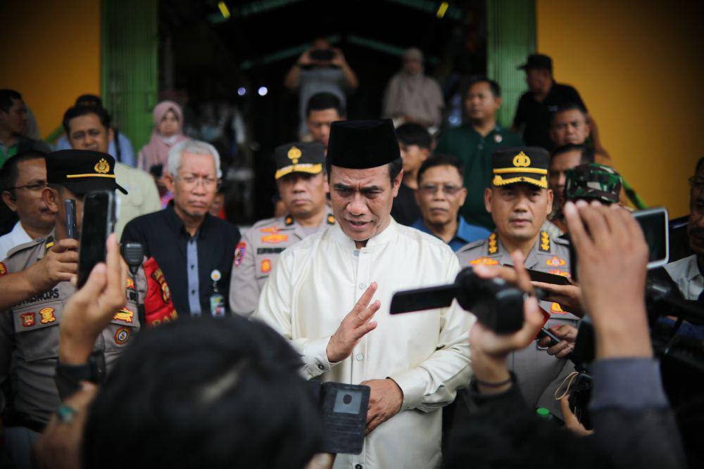 Mentan Temukan Beras Kemasan Medium Dijual Premium