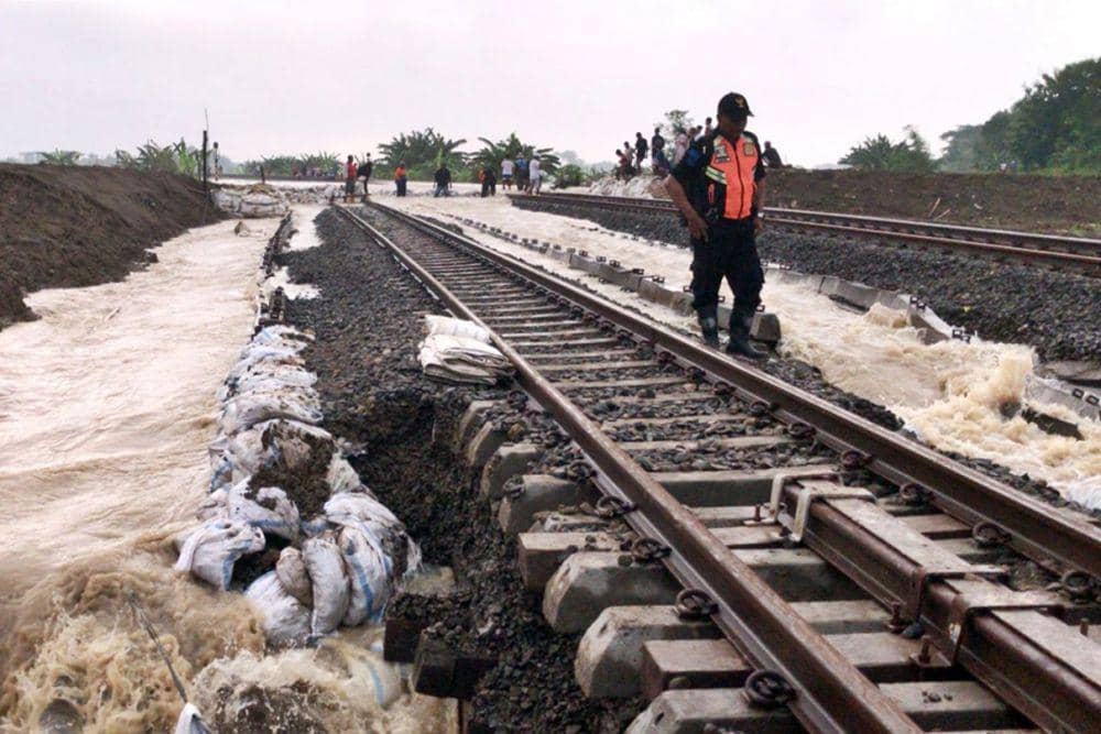 Banjir di Grobogan yang merendam lintasan rel. (Dok. KAI Daop 4 Semarang)
