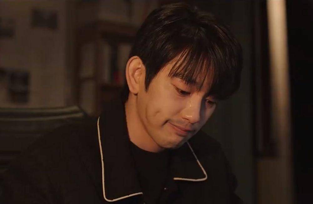Lee Dong Jin (Jinyoung) di drama The Witch (dok. Channel A/The Witch)