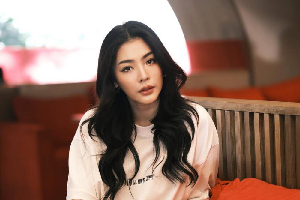 8 Artis Thailand yang Baru Saja Hengkang dari Agensi