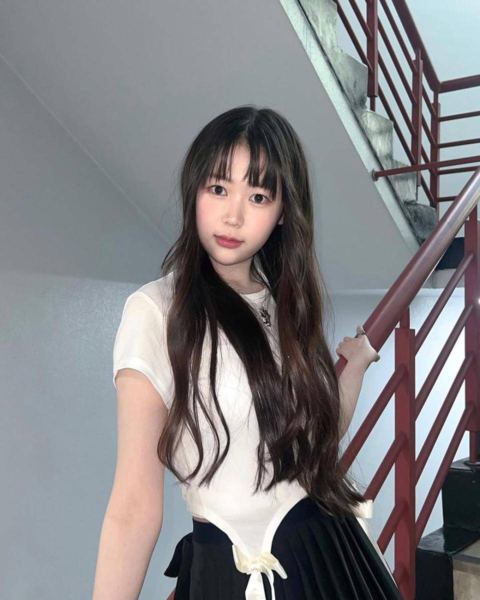 Yeon Hearts2Hearts (instagram.com/hearts2hearts)