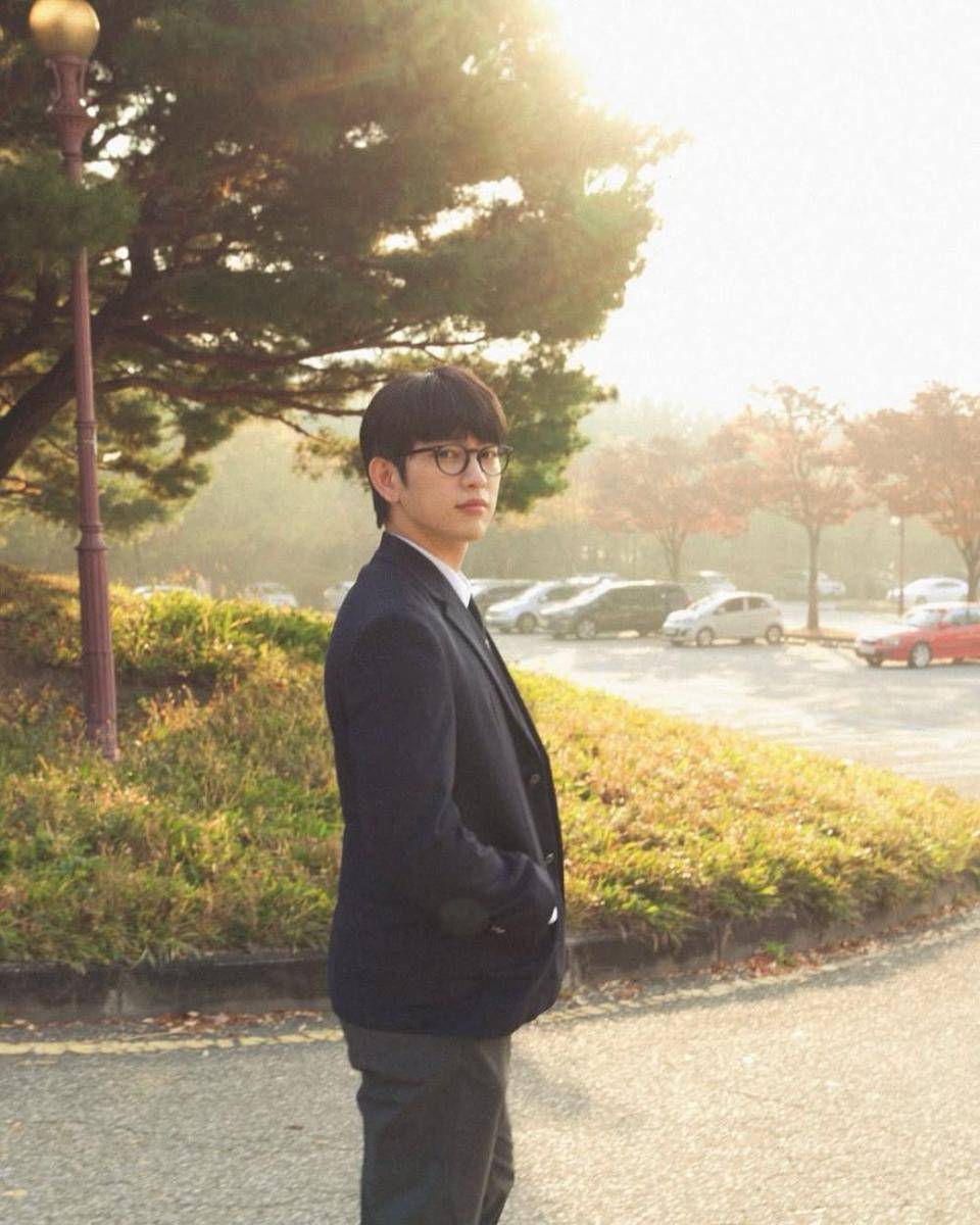 potret dibalik layar The Witch (instagram.com/jinyoung_0922jy)