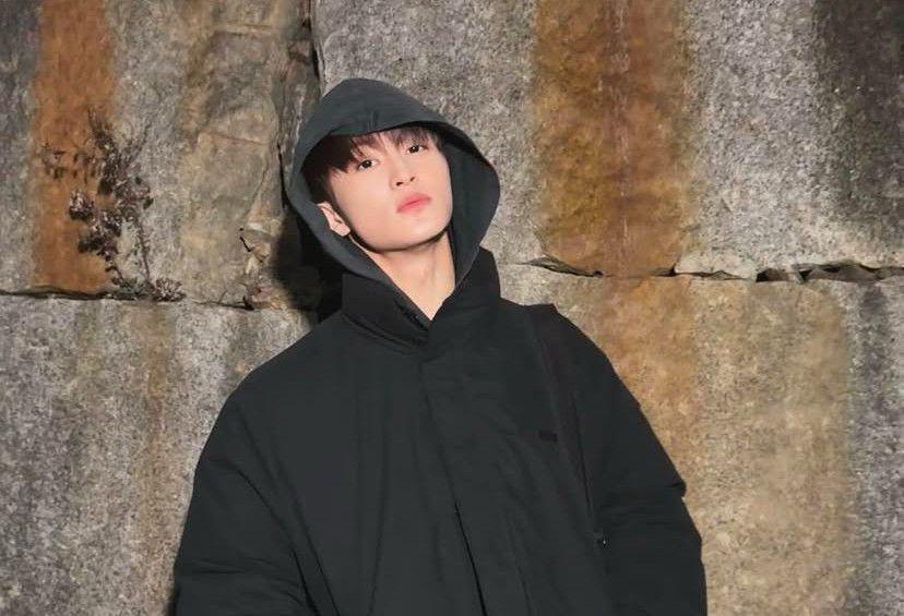 Genius! 6 Fakta Menarik The Firstfruit, Debut Solo Album NCT Mark Lee