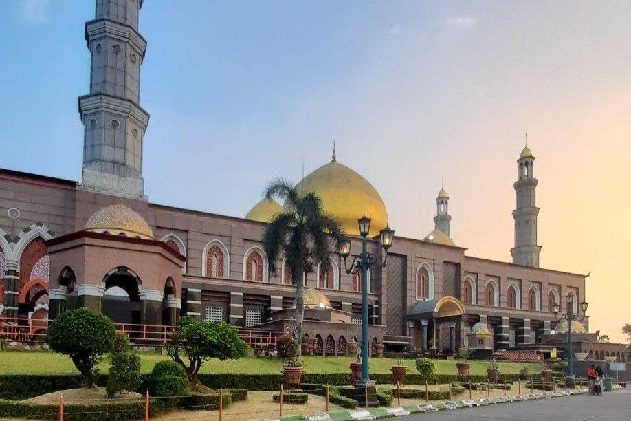 25 Tempat Wisata di Depok 2025 Paling Hits dan Wajib Dikunjungi