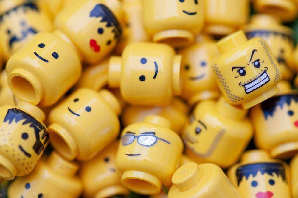 ilustrasi mainan lego (pixabay.com/AndrzejRembowski)