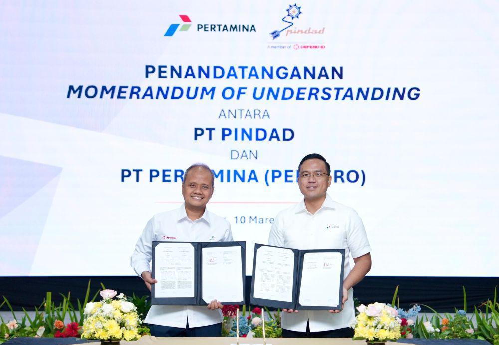 Tumbuhkan Ekosistem Industri Migas, Pertamina dan Pindad Kerja Sama