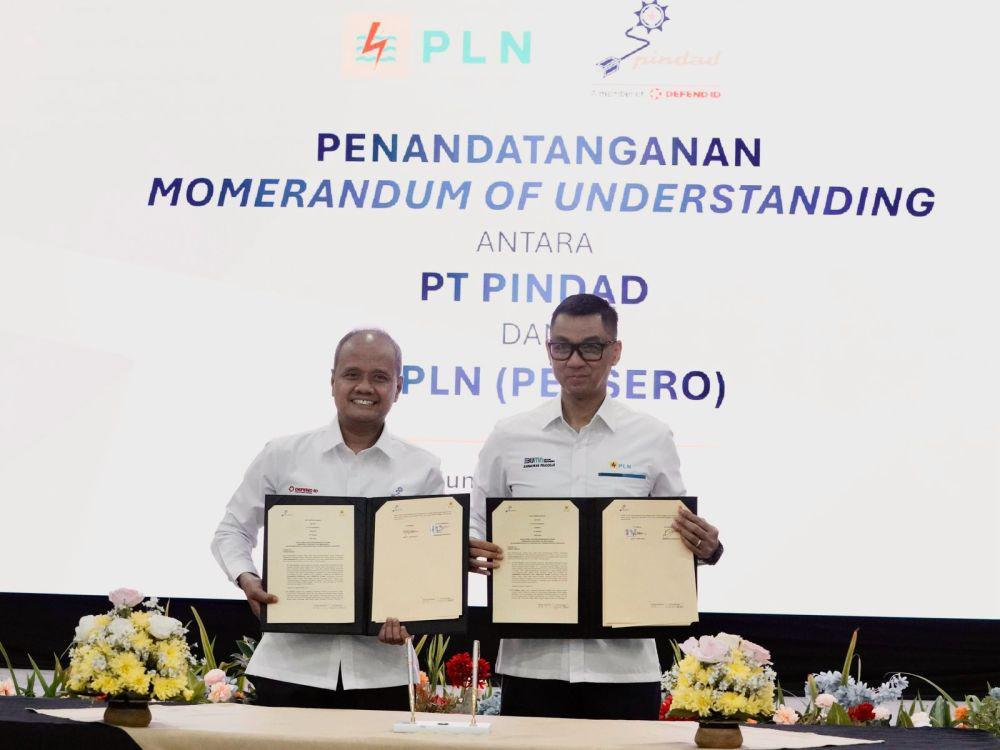 PLN-Pindad Sepakati Kerja Sama Pengembangan Pembangkit Listrik di 3T