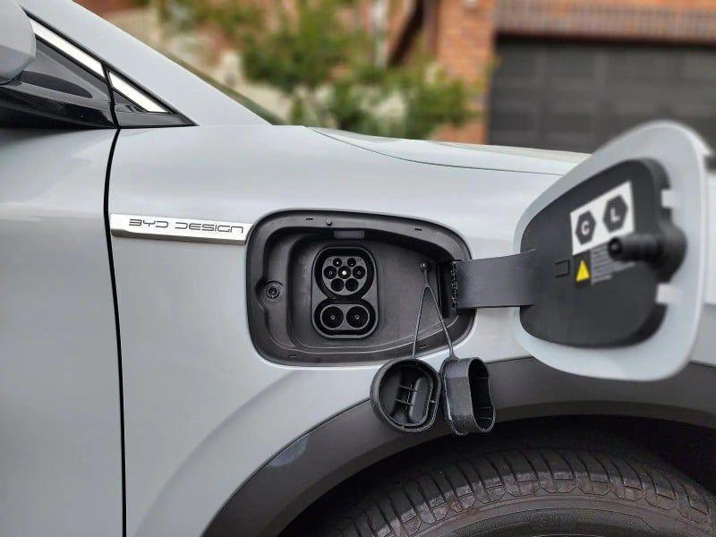 BYD Garap Platform Mobil Listrik 1.000 V, Ngecas Cuma 5 Menit