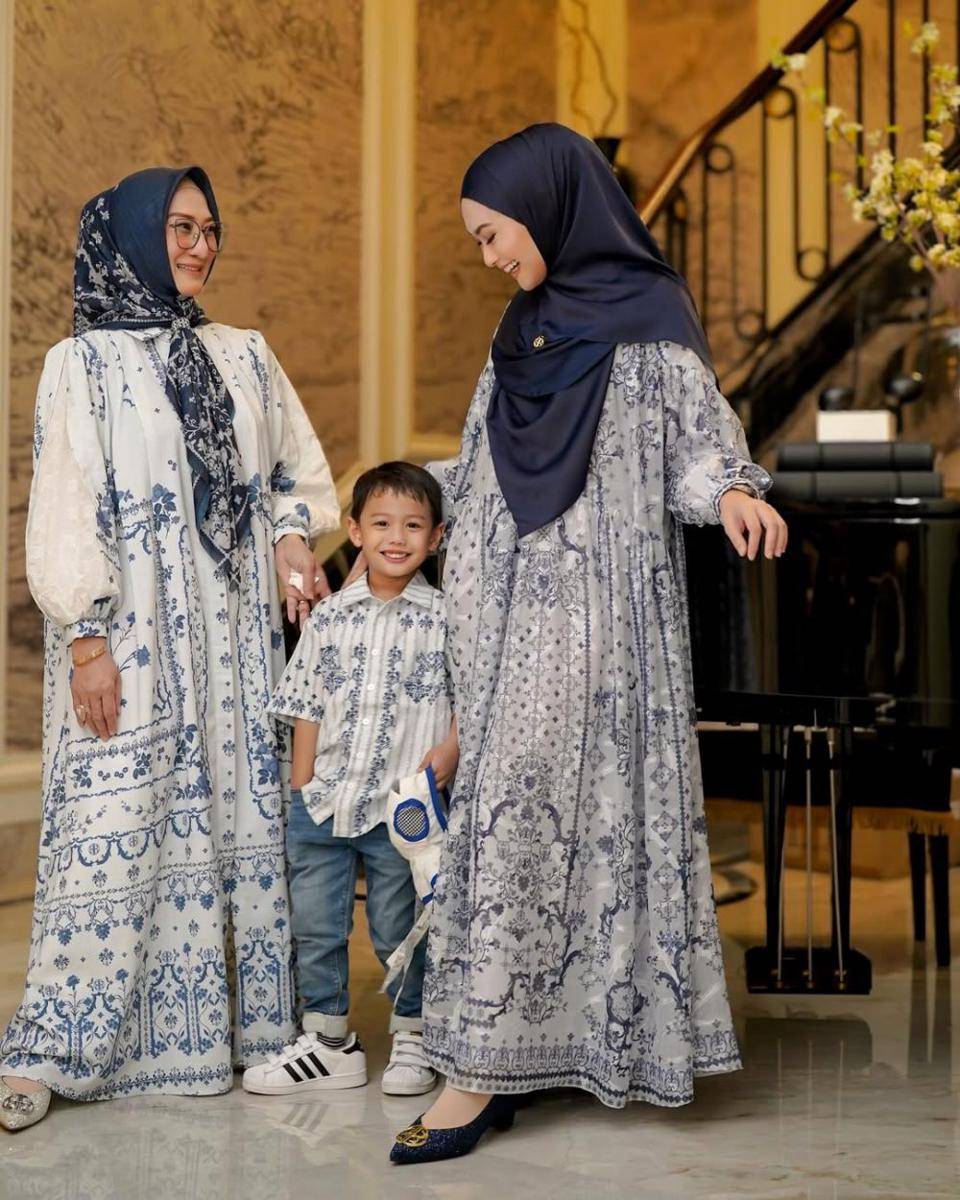 inspirasi outfit Lebaran ala Indah Nada Puspita (instagram.com/indahnadapuspita)