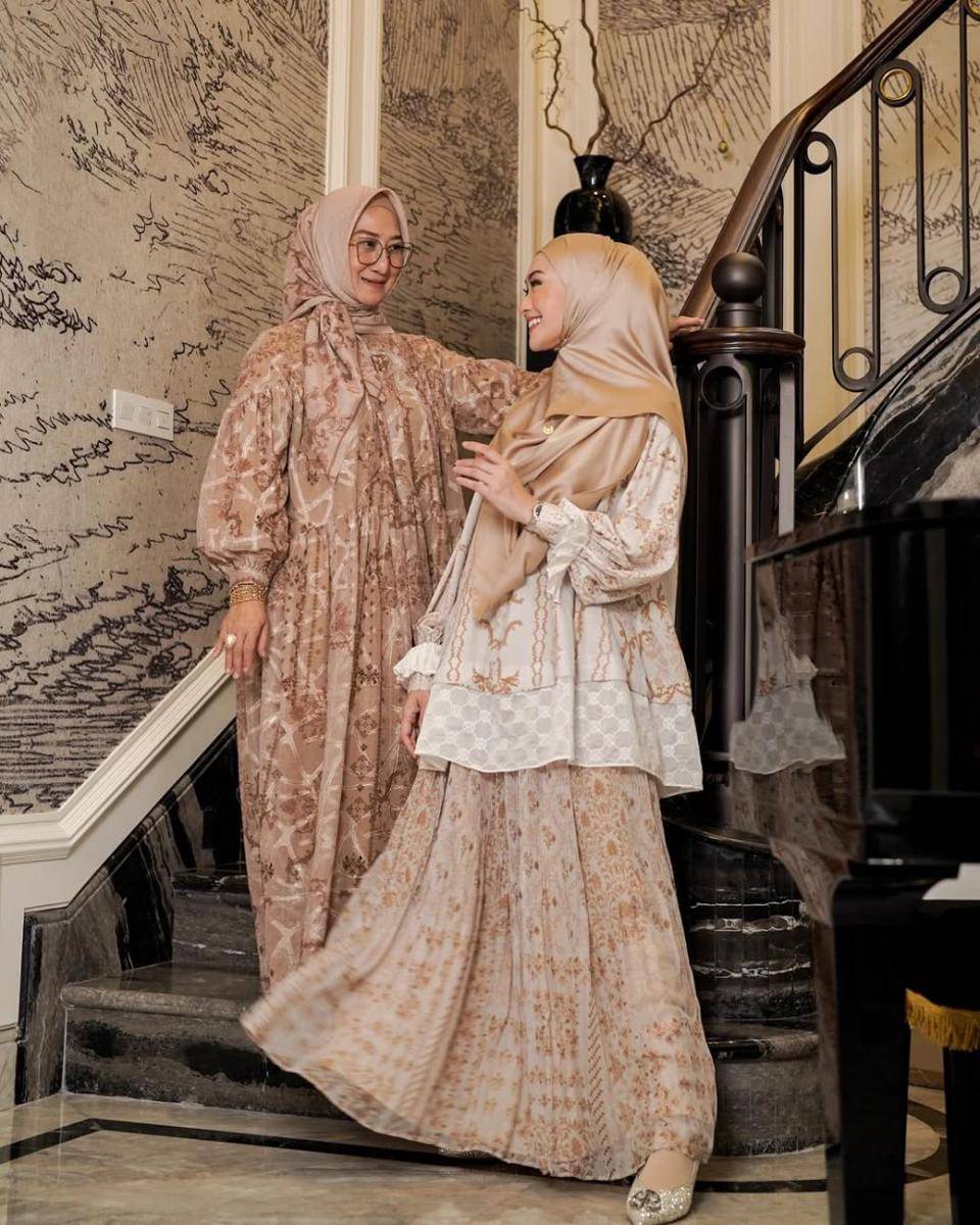 inspirasi outfit Lebaran ala Indah Nada Puspita (instagram.com/indahnadapuspita)