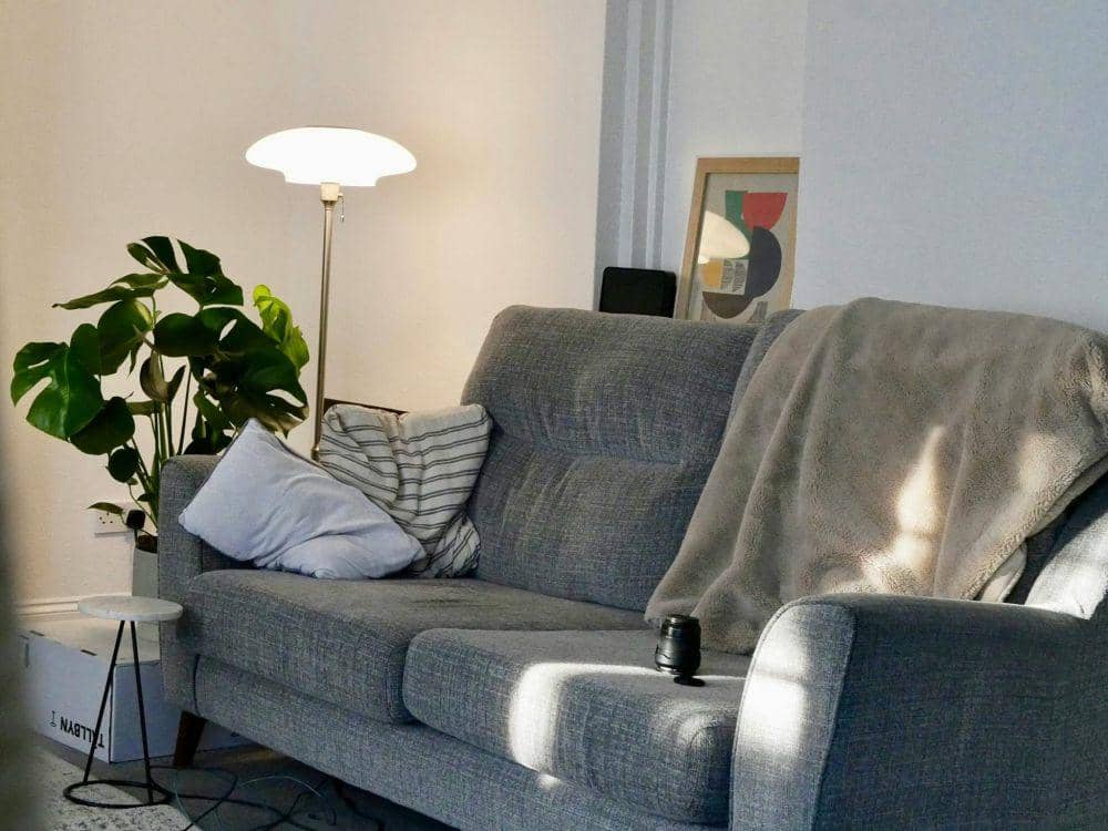 ilustrasi ruang tamu (pexels.com/Stephen)