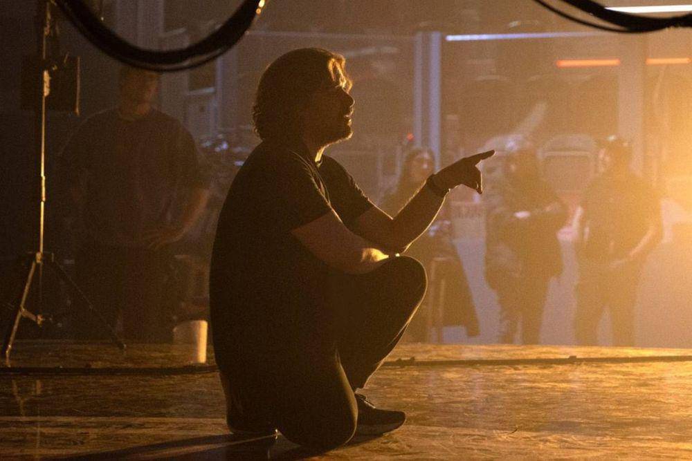 Edgar Wright di set The Running Man (dok. Paramount Pictures/The Running Man)