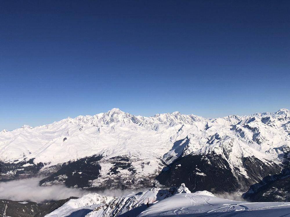 potret sisi bagian selatan dari Gunung Mont Blanc (commons.wikimedia.org/HartOve)