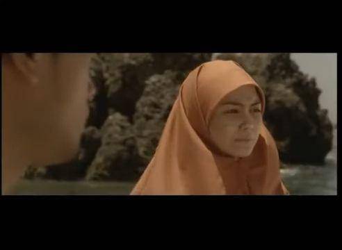 Cuplikan adegan Perempuan Berkalung Sorban (dok. Starvision)