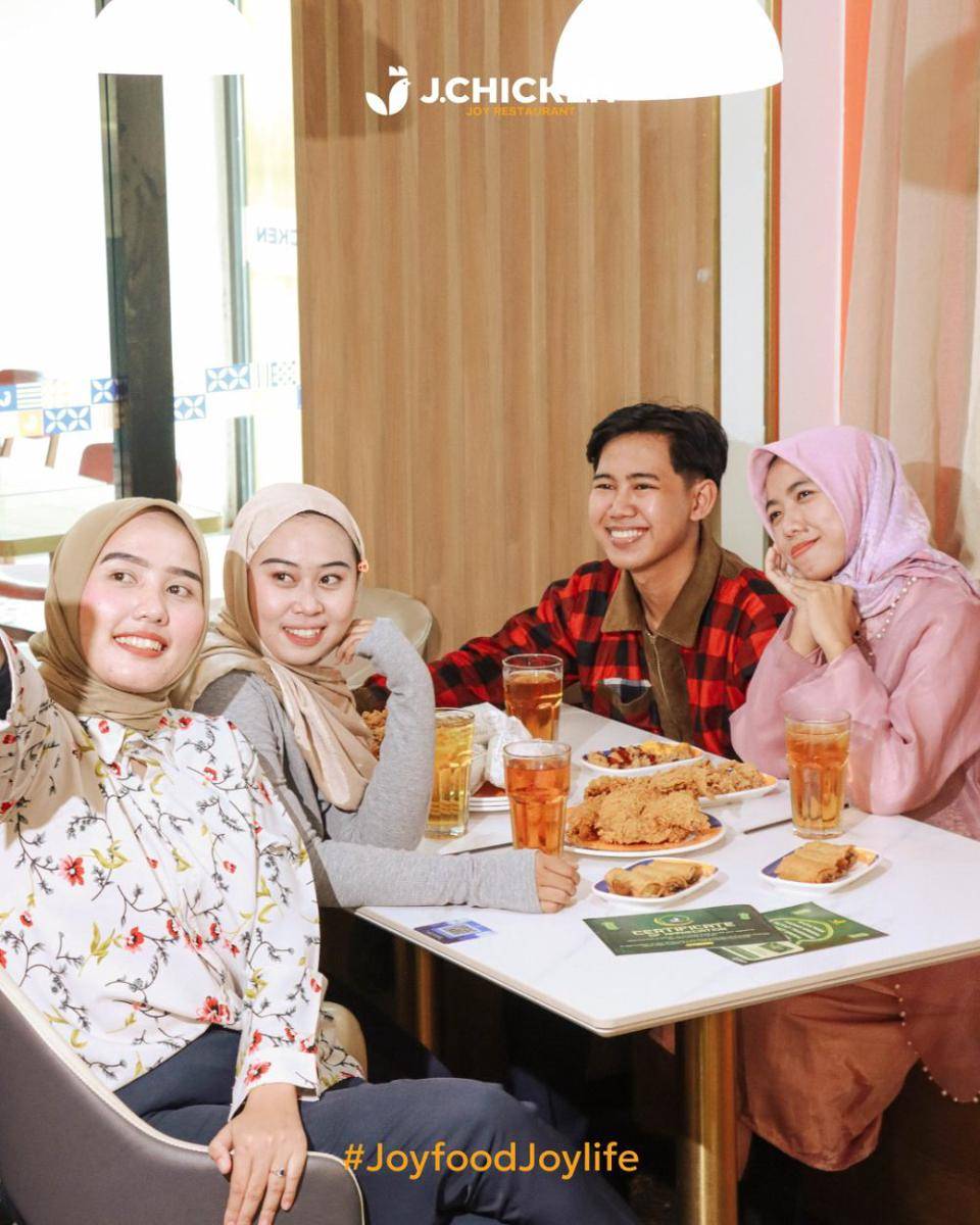 JChicken (instagram.com/jchicken.id)