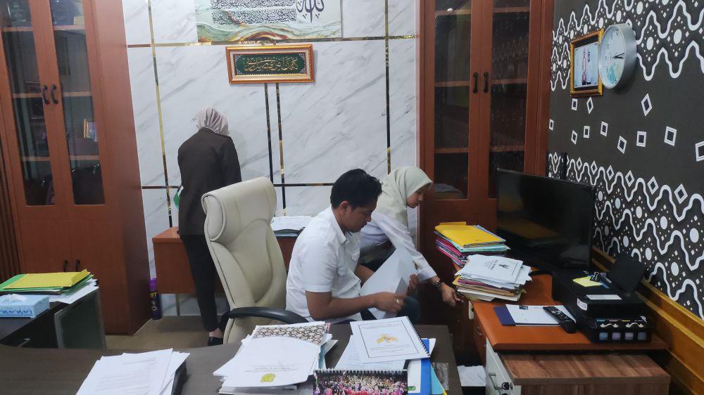 Kejari Muba Geledah 3 Ruang Pemkab dan Rumah Yudi Herzandi