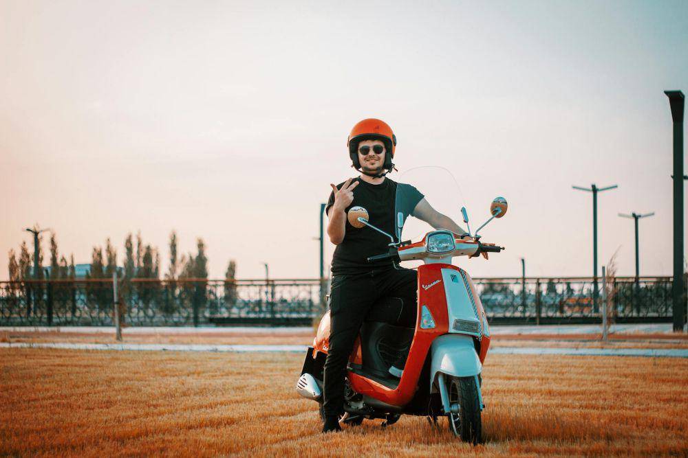 ilustrasi motor matic (pexels.com/Burkay Canatar)