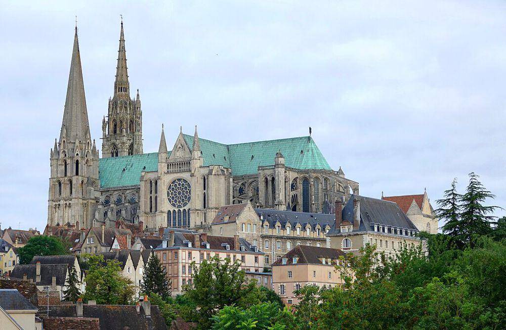 Katedral Chartres (commons.wikimedia.org/wiki/Gzen92)