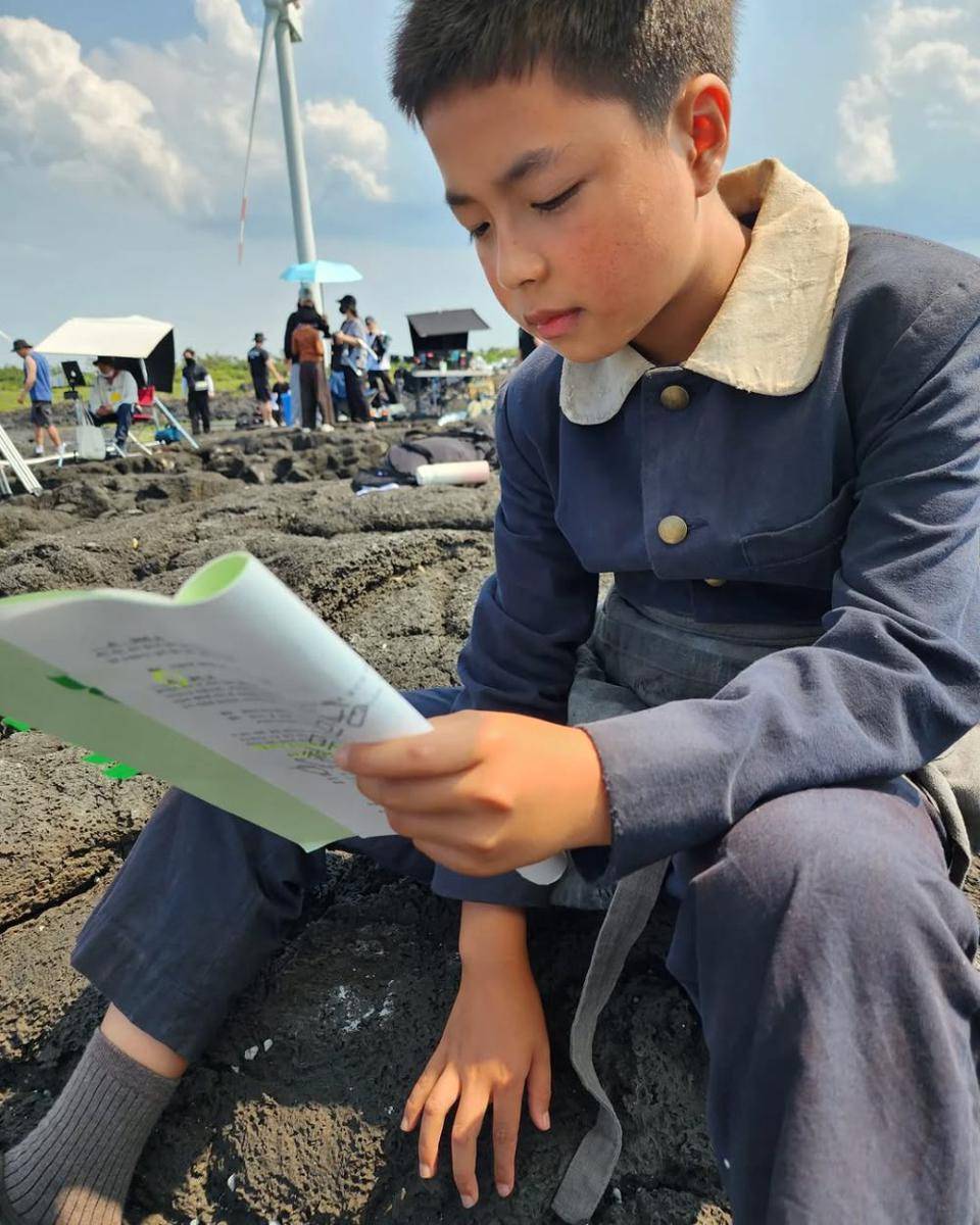 potret Lee Cheon Mu di When Life Gives You Tangerines (instagram.com/lee Cheon mu)