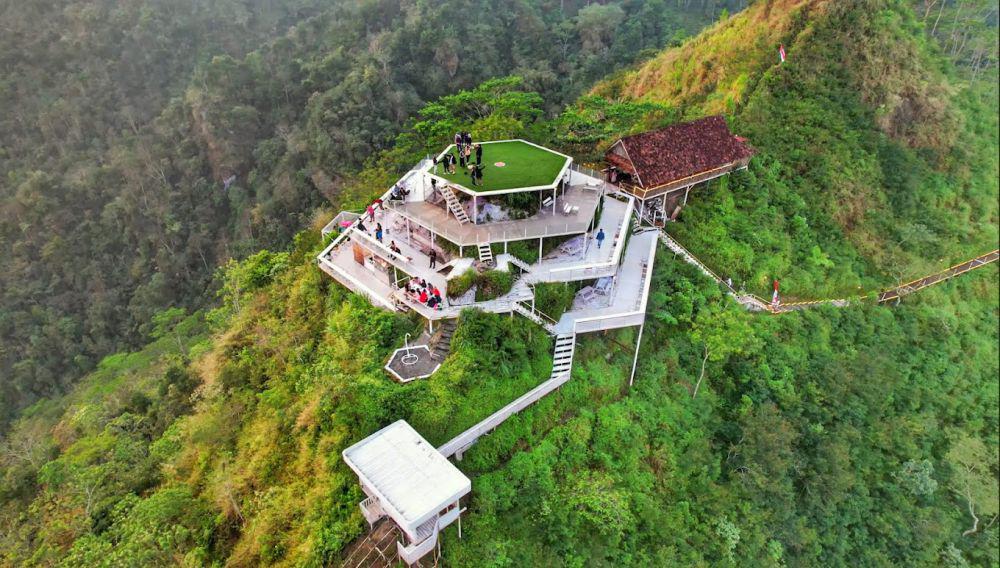 5 Destinasi Wisata di Bukit Menoreh Kulon Progo Yogyakarta
