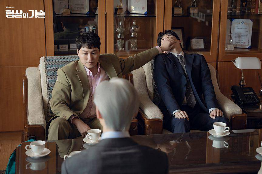 cuplikan drakor The Art of Negotiation (dok.JTBC/The Art of Negotiation)
