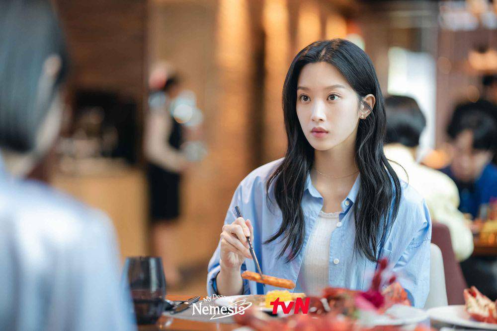 still cut My Dearest Nemesis (twitter.com/tvN_Asia)