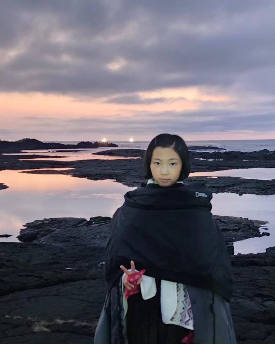 potret Kim Tae Yeon di When Life Gives You Tangerines (instagram.com/taeyeon.mom)