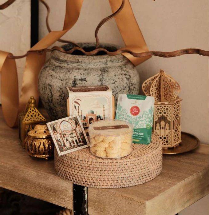 Ilustrasi isi hampers Lebaran (Shoope/GiftbyNamu)