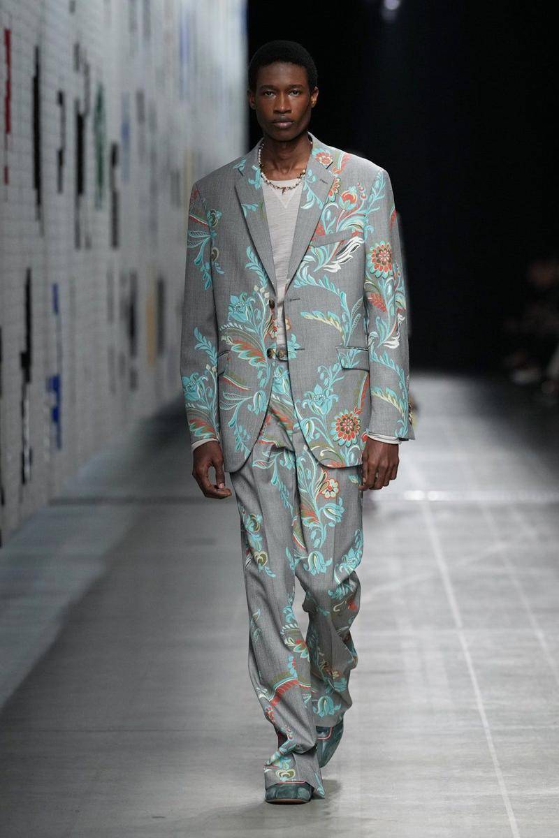 ETRO F/W 2025-26 di Milan Fashion Week (dok. ETRO)
