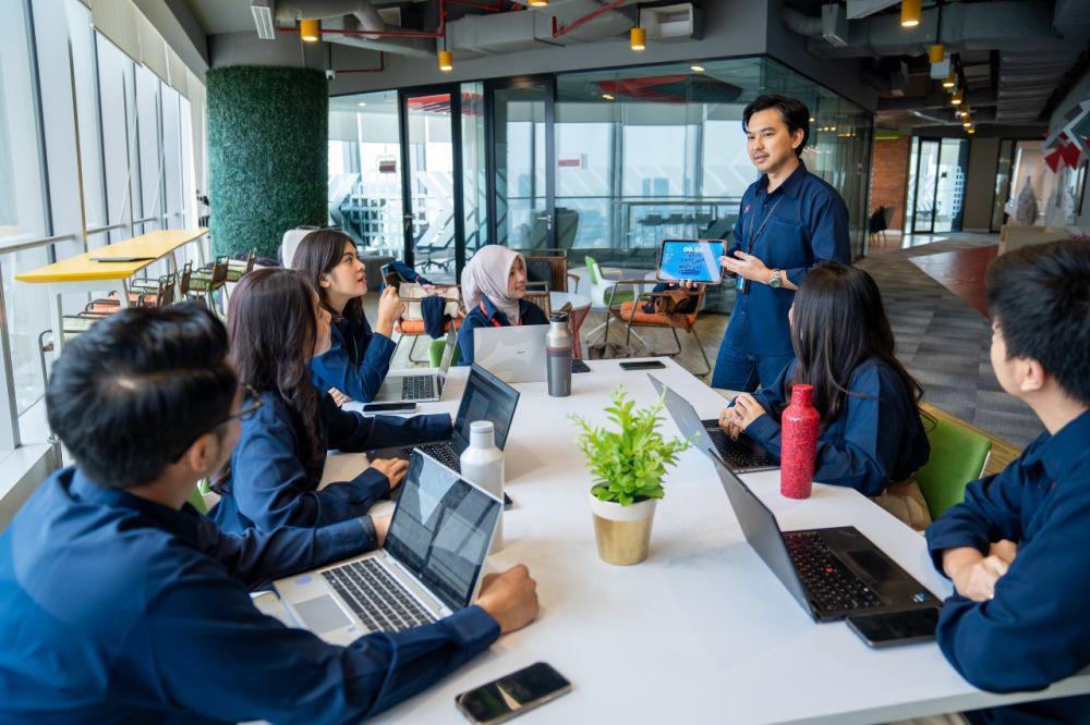 TelkomGroup berkomitmen untuk terus menyediakan wadah bagi putra putri terbaik Indonesia dalam mengembangkan karier bersama Telkom demi mengakselerasi digitalisasi (dok. Telkom)