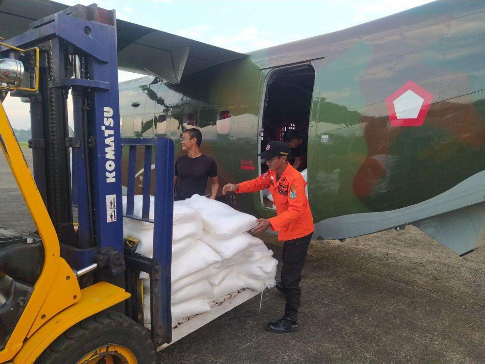 BPBD DKI Tabur 20 Ton Garam Demi Cegah Hujan