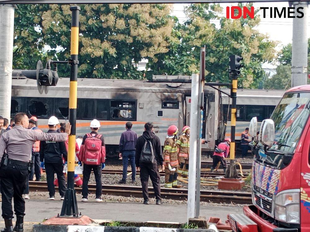 3 Gerbong KA Dibakar, PT KAI Rugi hingga Rp6,9 Miliar