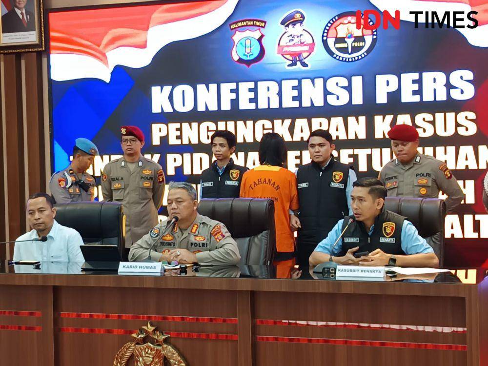 Konferensi pers pengungkapan kasus pencabulan dengan tersangka ayah kandung di Mapolda Kaltim, Selasa (11/3/2025). (IDN Times/Erik Alfian)