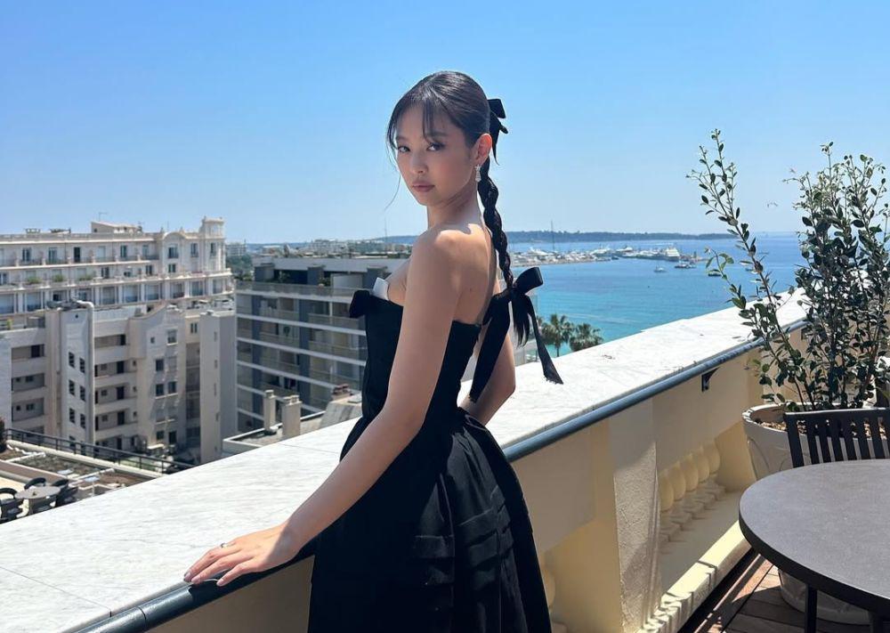 4 Warna Rambut Jennie BLACKPINK yang Jadi Trendsetter, Menawan Abis!