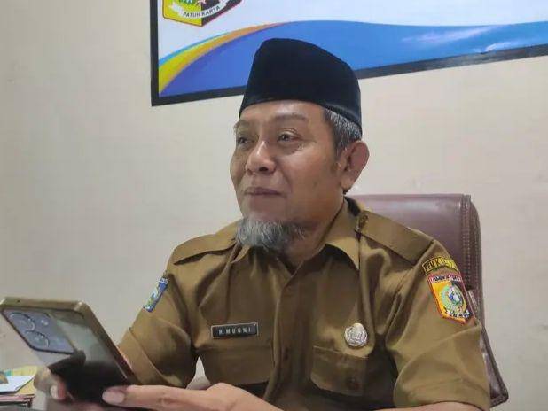 Kepala BKPSDM Lotim, DR. Mugni