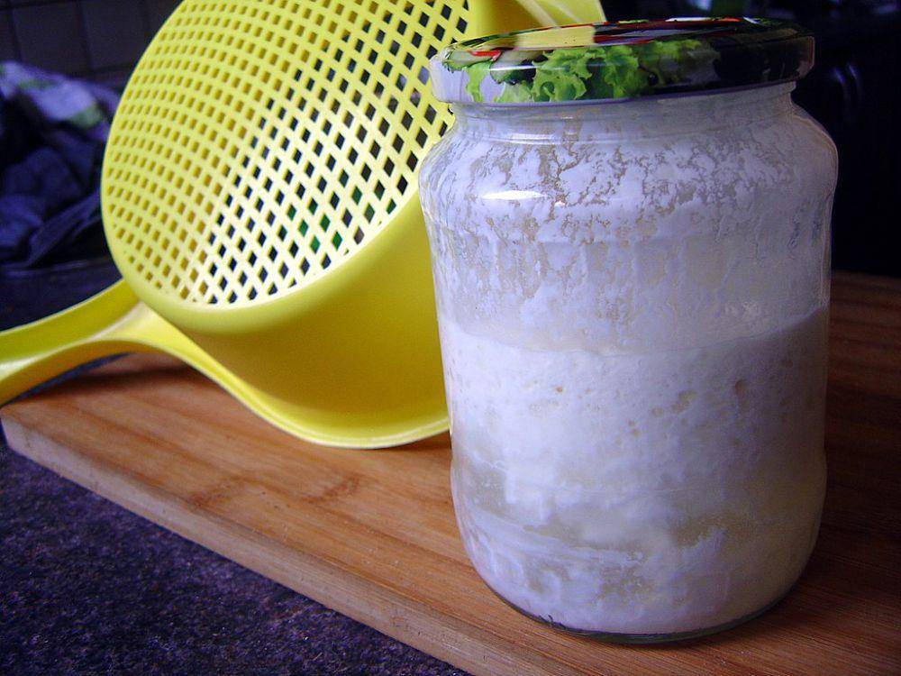 kefir (commons.wikimedia.org/wiki/Svorad)