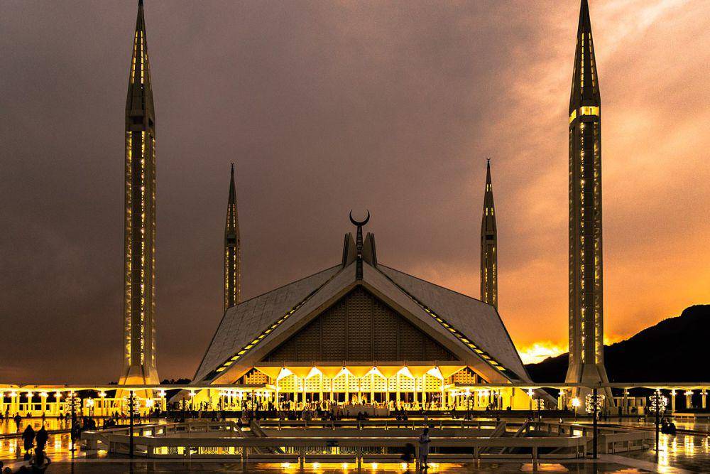 potret Masjid Faisal (commons.wikimedia.org/Fawad4real)