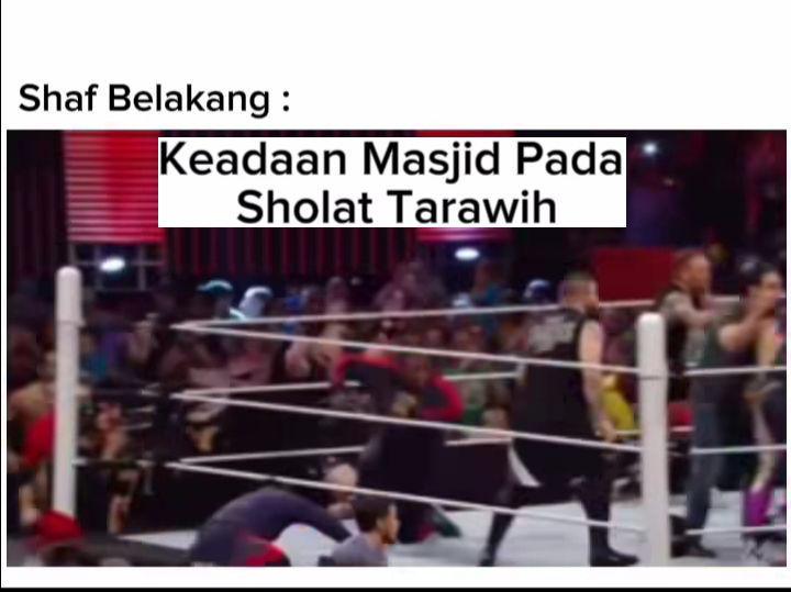 7 Meme Saf Depan vs. Belakang Salat Tarawih