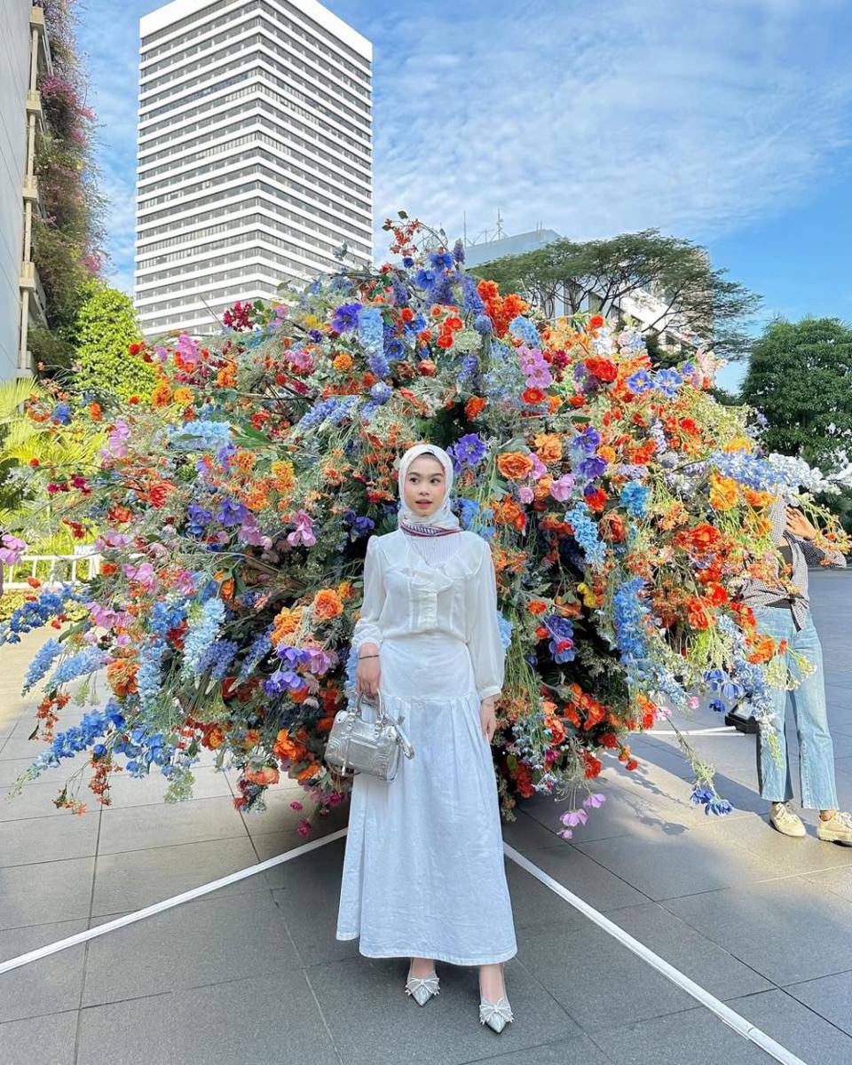 referensi baju lebaran ala Nola Clara (instagram.com/nolaclr.a)